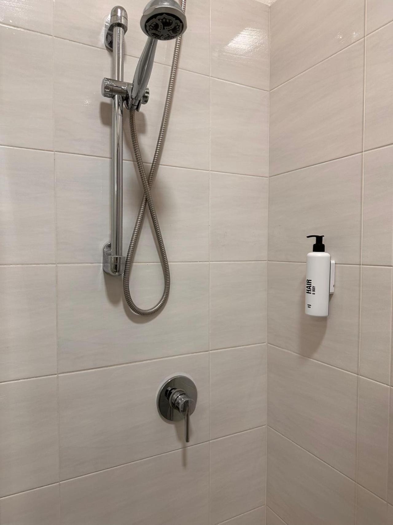 Hotel City 20 Milan Bagian luar foto